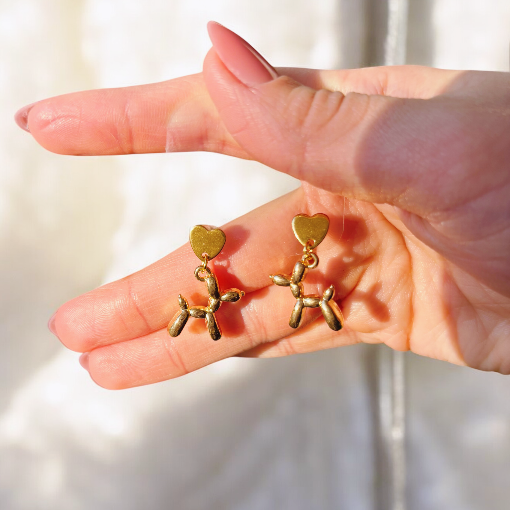 balloon dog dangles